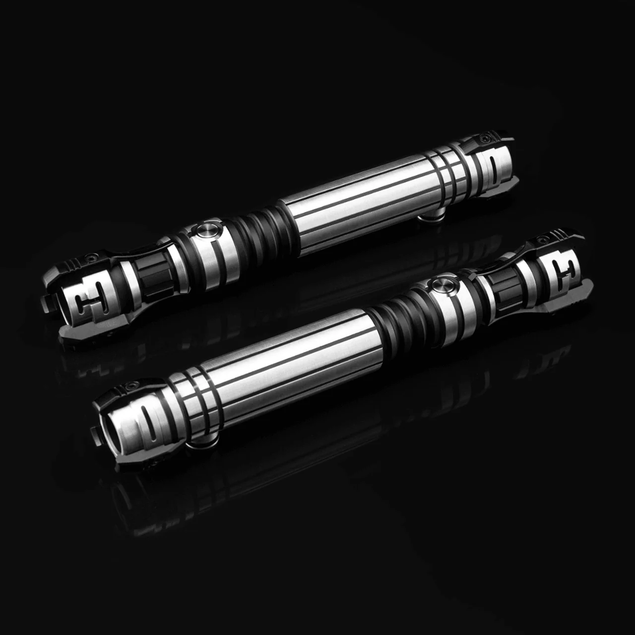 Neo Reaver Brushed Silver Black